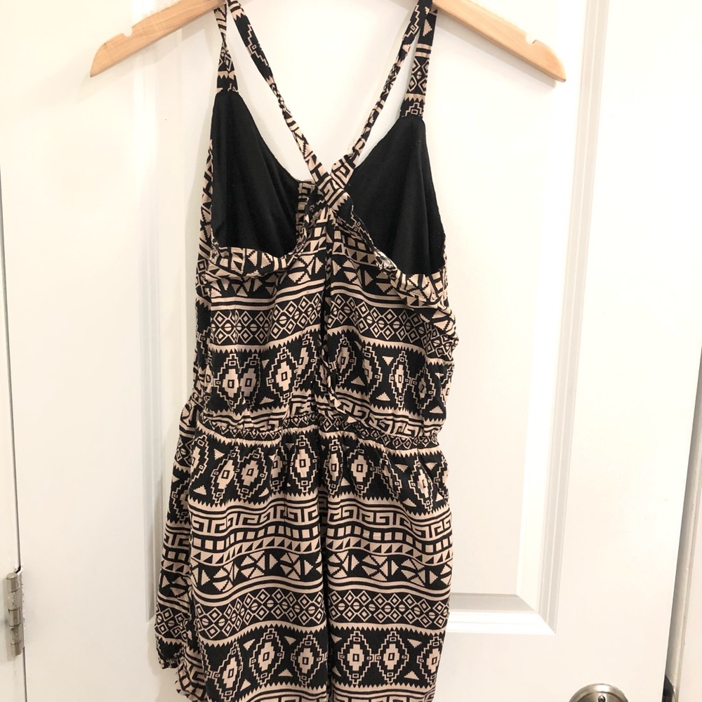 Romper - Picture 3 of 4